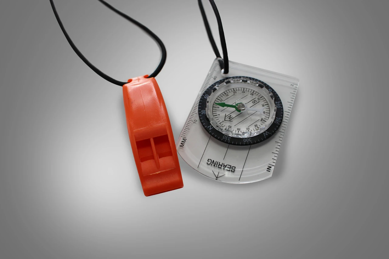 Zone 3 Zone3 - Men's Evolution SwimRun Shorty Wetsuit - Image 19