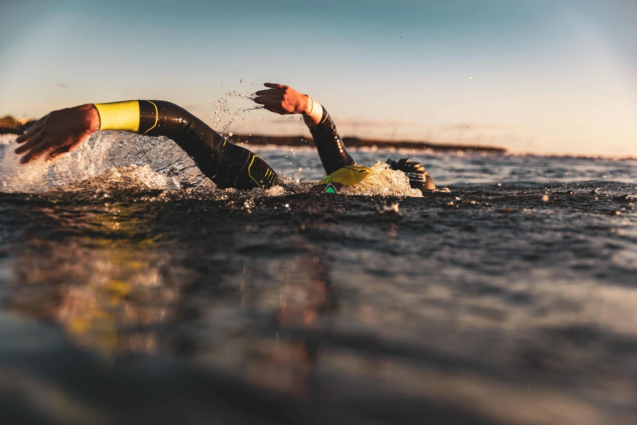 Zone 3 Zone3 - Men's Agile Wetsuit - Black/Silver/Gunmetal - 2023 - Image 16