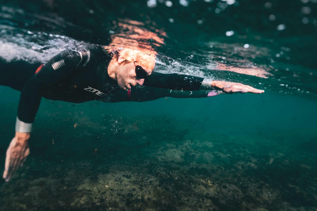 Zone 3 Zone3 - Women's Advance Wetsuit - Black/Turquoise/Gunmetal - Ex-Rental 1 Hire - 2023 - Image 11